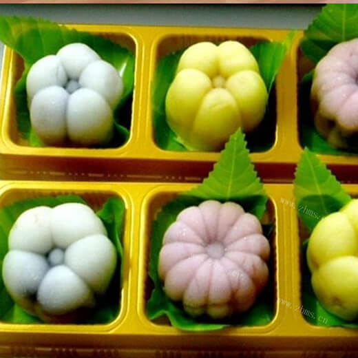 创意果味多彩冰皮月饼