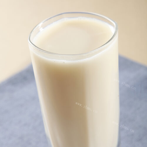 暖胃的蔬菜燕麦豆浆