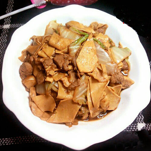 干豆腐炒白菜木耳