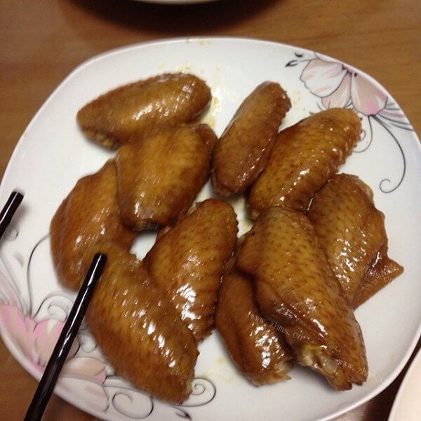 可口红糖煮鸡翅