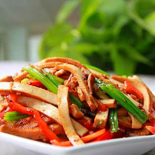 安神降压芹菜豆干肉丝 