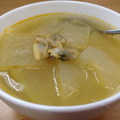 可口的扇贝冬瓜杂粮粥
