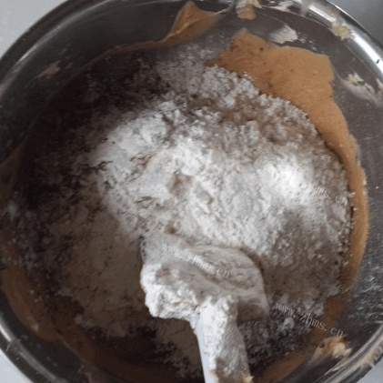 香脆的巧克力杏仁饼干做法图解8)