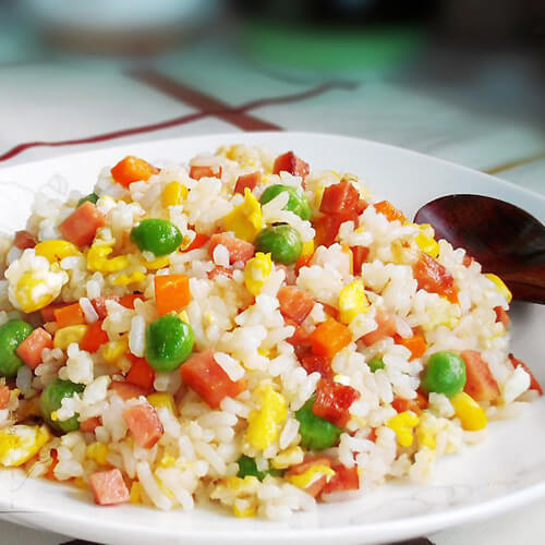 香浓芝士蛋饼笋丁炒饭