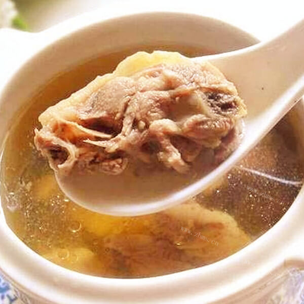 润肺的南北杏菜干益肺汤