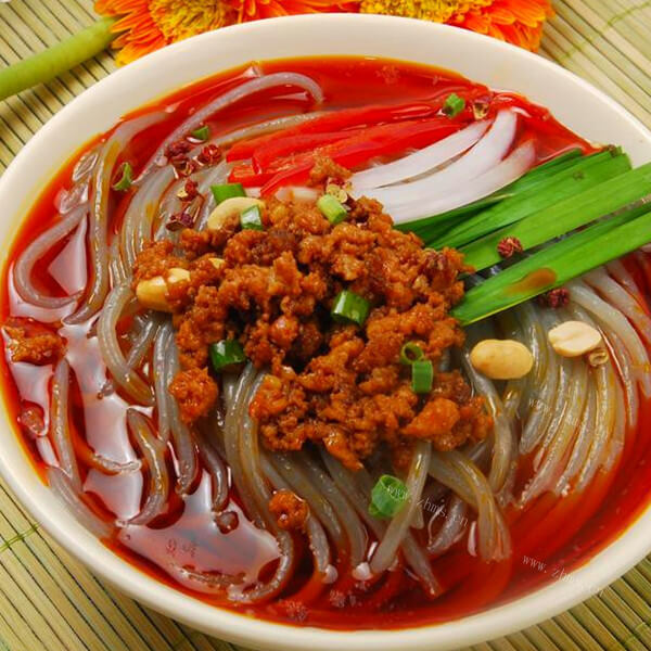 好吃的杂酱酸辣粉