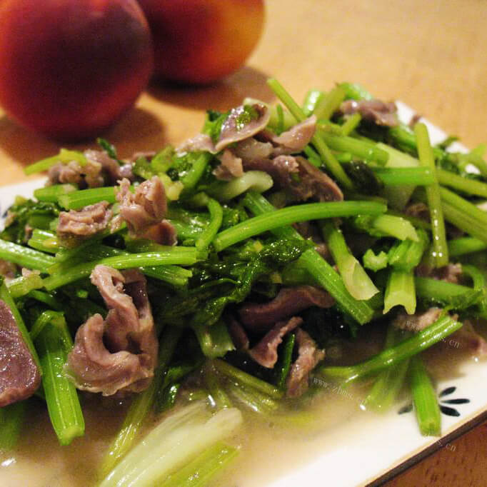 素炒芹菜鸡胗