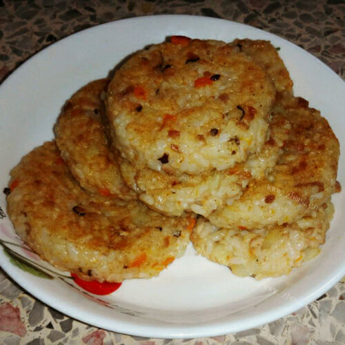 金黄色的煎米饼