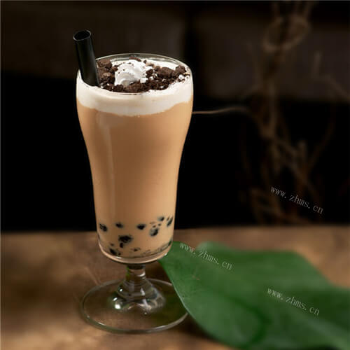 美味的乌龙奶茶