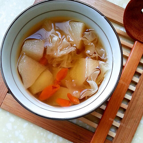止咳良药炖梨