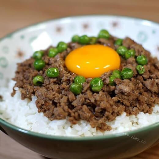 葱花鸡蛋饭