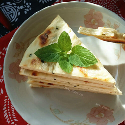 家常烙葱香脆饼