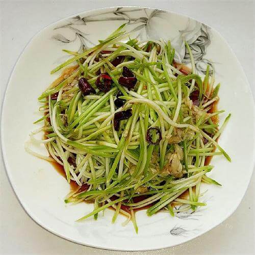 家常凉拌葫芦丝