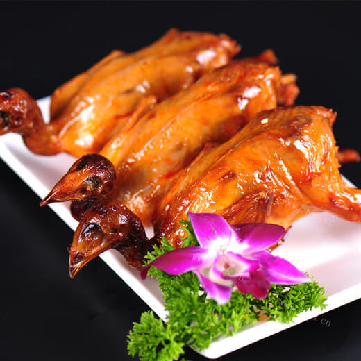 好吃的金蒜鸡翅