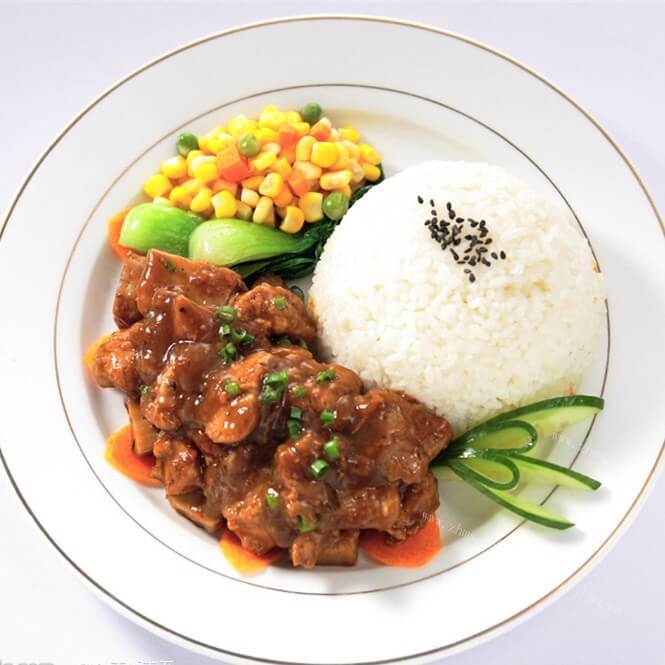 黄焖鸡饭