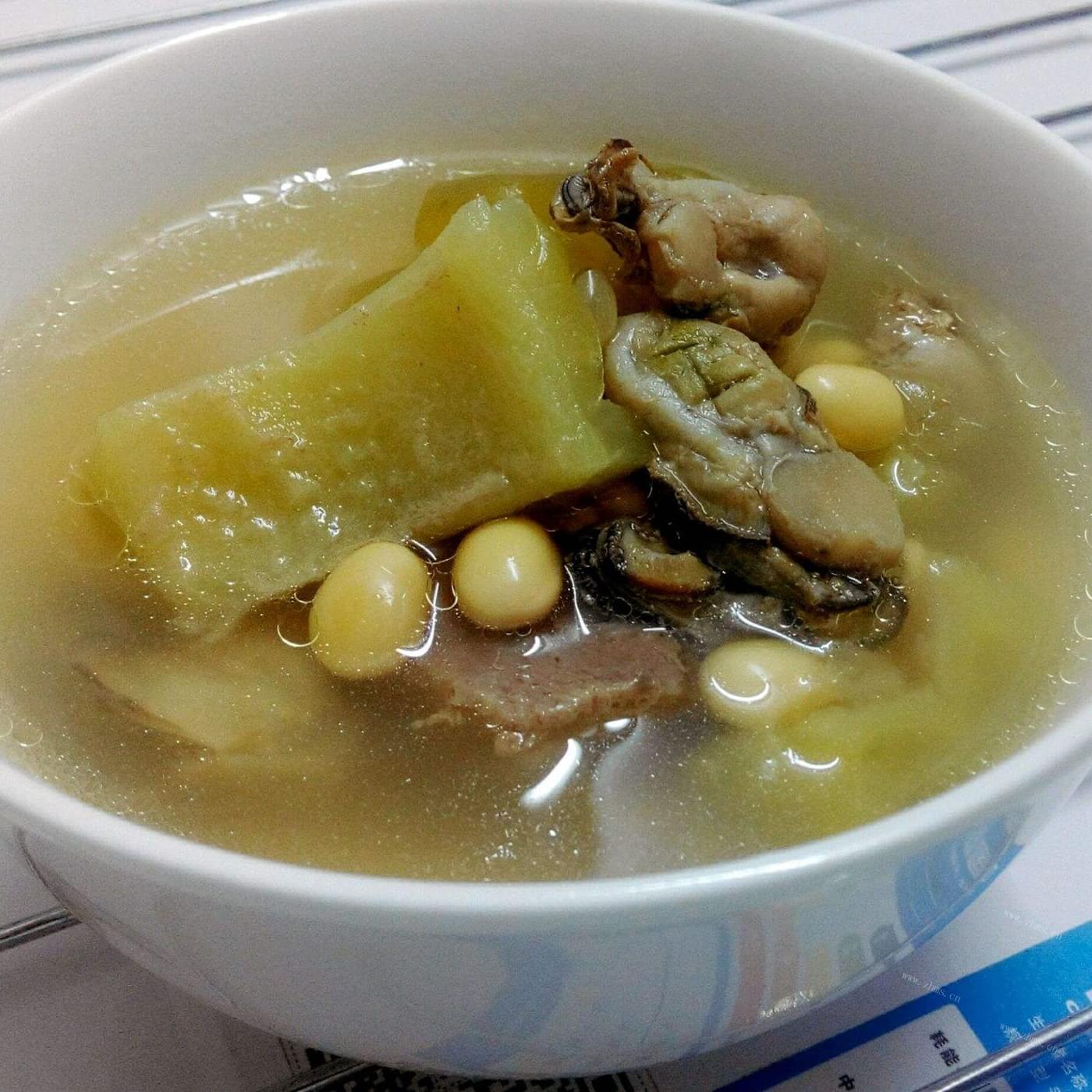 美味蚝豉苦瓜猪骨汤