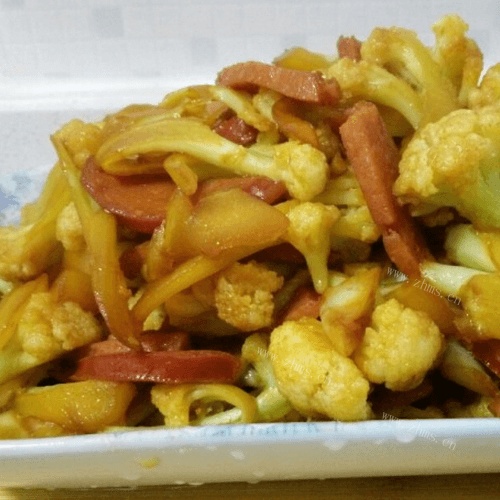 花椰菜炒红肠