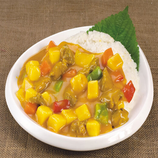 家常美食牛腩咖喱饭