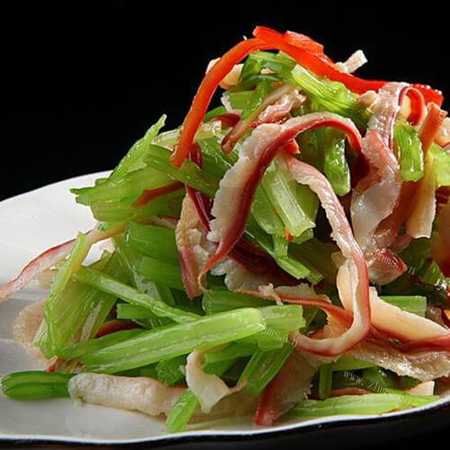 家常芹菜炒北极贝