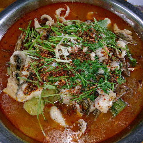 美味的麻辣大白菜黑鱼片