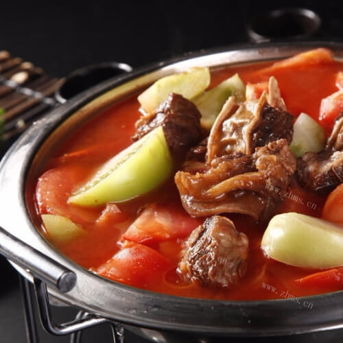 家常西红柿炖牛肉