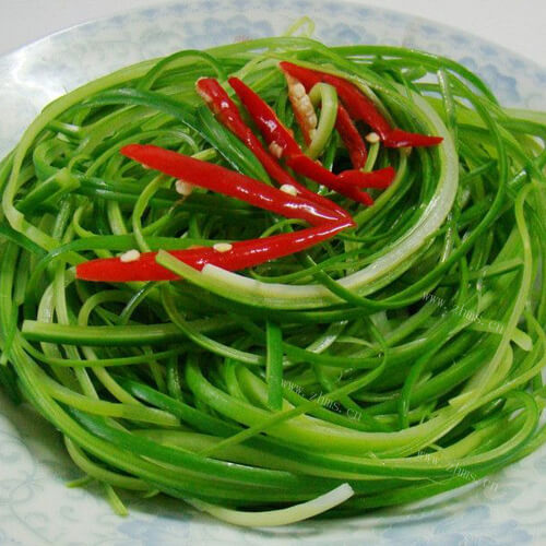 好吃的凉拌蒜苗