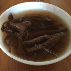 香浓茶树菇煲大骨汤