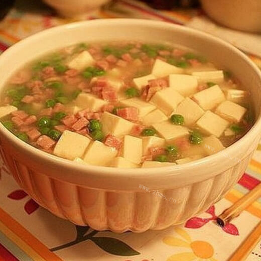 美味的瘦肉火腿肠汤