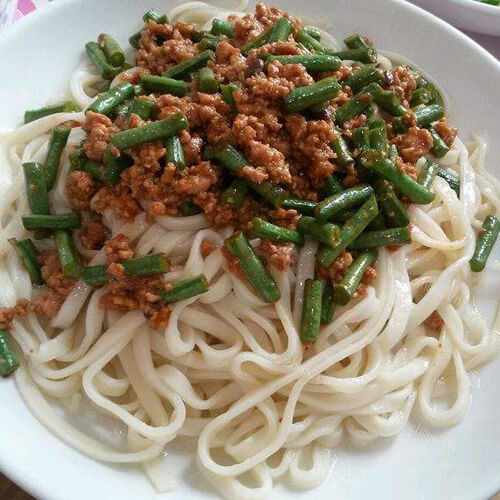 香喷喷的肉末豆角面
