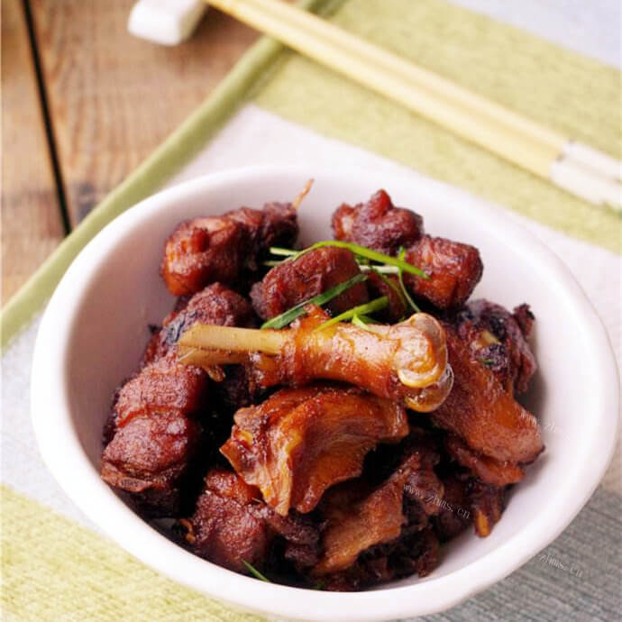  美味的清淡啤酒鸭