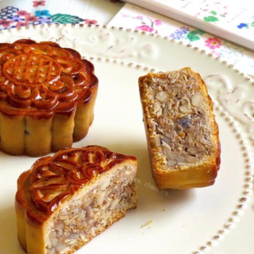 香酥的五仁月饼