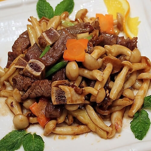 金针菇炒肉