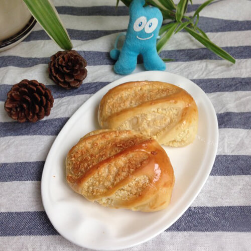 美味迷你椰蓉面包卷
