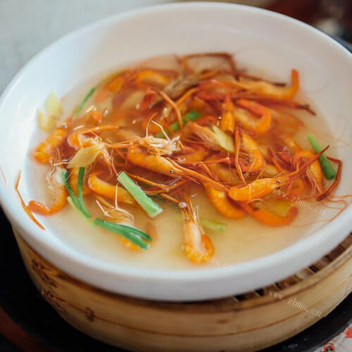 好吃的雪菜虾仁蚕豆羹