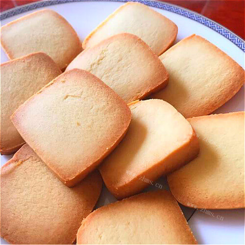 香甜可口的炼乳脆饼