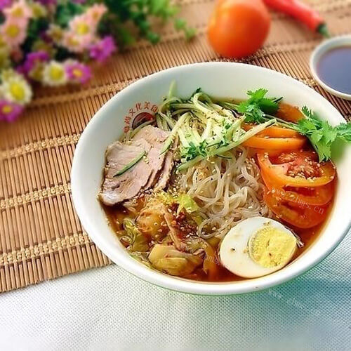 异域风味朝鲜面