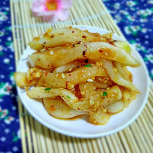 纤纤玉指蒜蓉萝卜咸菜