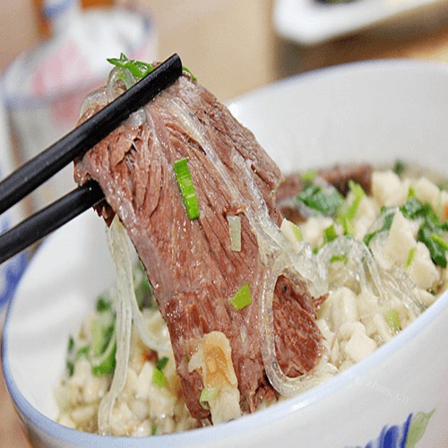 美味兰州清真牛肉泡馍