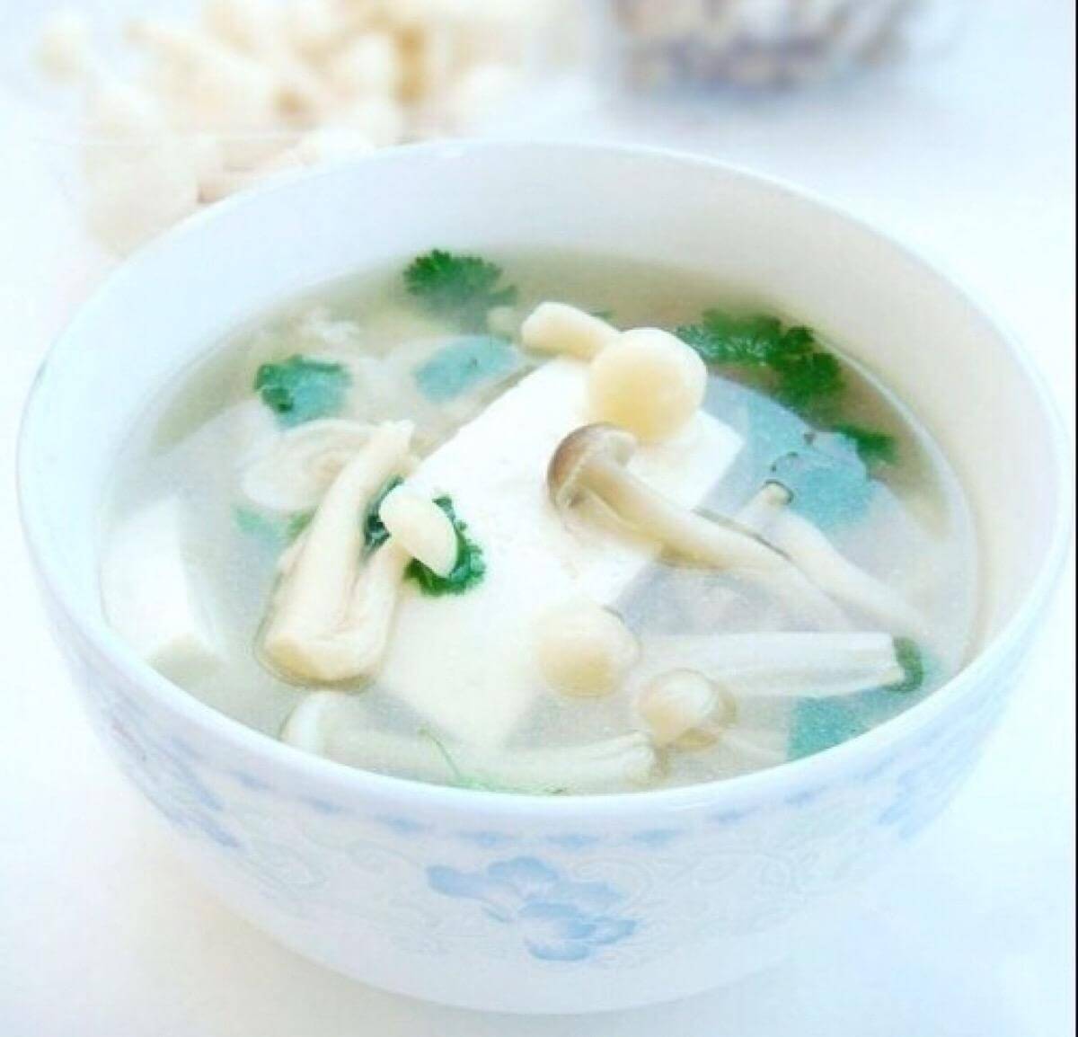 美味螃蟹豆腐姬菇羹