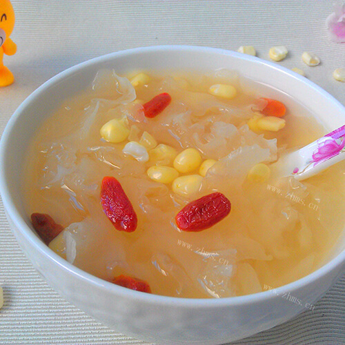 自制银耳玉米糖水