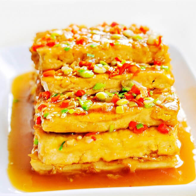 美味的蚝汁锅塌豆腐