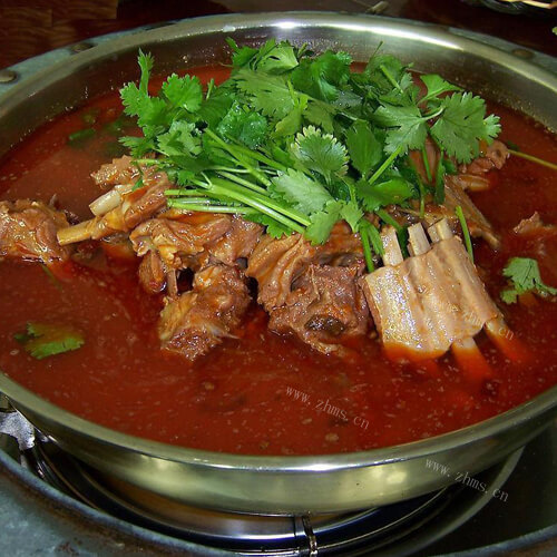 美味的麻辣回锅羊肉