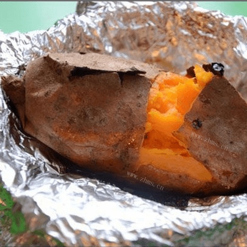 香喷喷锡纸烤红薯