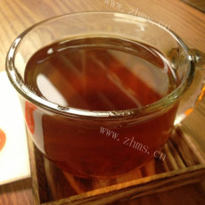 滋补养颜的桂圆红枣茶