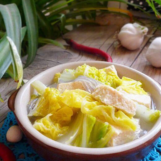 娃娃菜菌豆腐味增汤