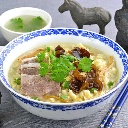 好吃的兰州清真牛肉泡馍