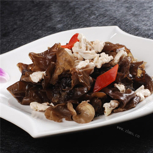 香脆蜂蜜煎黑桃仁