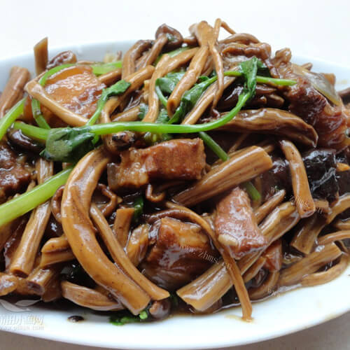 营养茶树菇烧肉
