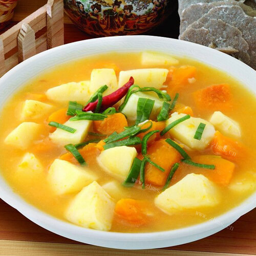 美味的土豆茄子炖南瓜