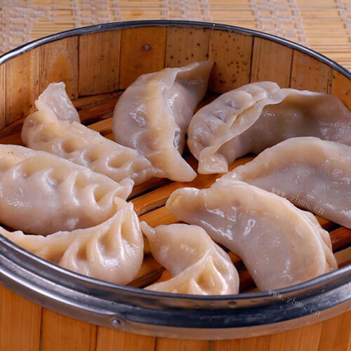 美味的香干粉丝馅儿蒸饺